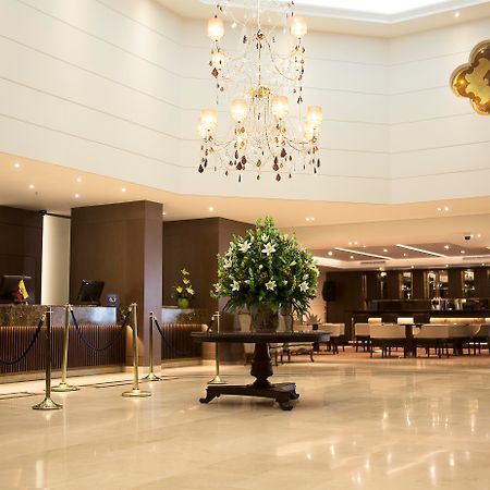 Dann Carlton Bogota Hotell Exteriör bild The lobby of the hotel