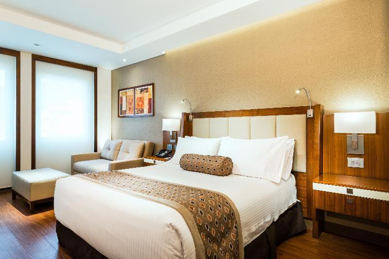 Dann Carlton Bogota Hotell Rum bild Deluxe Room